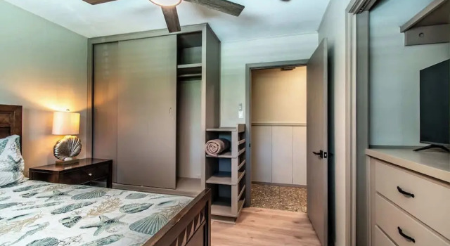 Sleeps 33 - Oceanfront Luxury 2 Pools & 2 Houses