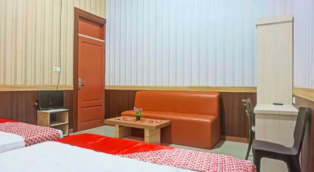 Люкс Collection O 91488 Hotel Lingkarsut Jeneponto Near Patung kuda, Jeneponto