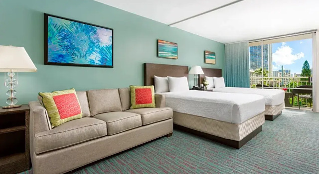 Полулюкс Courtyard by Marriott Waikiki Beach