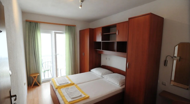 Appartments Knezevic, Забронировать Апартаменты/квартира Апартаменты Макарска, рядом с Набережная Рива (Макарска), Апартаменты/квартира