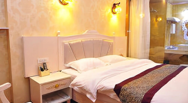 安宁天界彩云酒店, Rezerwuj Hotel Hotele w Kunming z parkingiem, Parking
