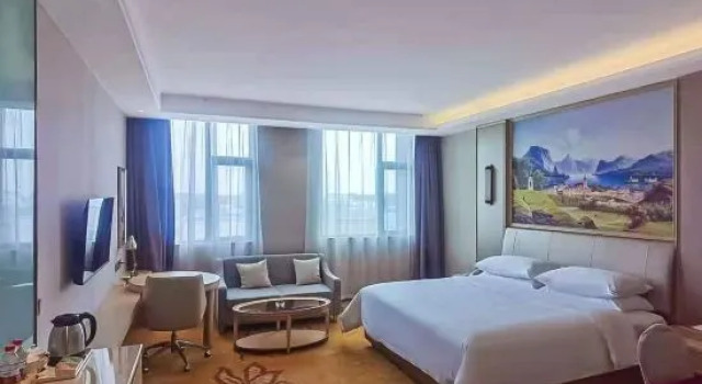 Люкс Superior Vienna International Hotel