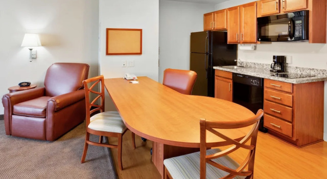 Люкс c 1 комнатой Candlewood Suites Hazleton by IHG
