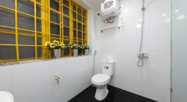 GREENY PRIVATE ROOM 100m to Hanoi Train Station, Забронировать Отель Ханой Муниципалитет Ханой