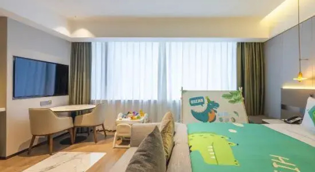 Семейный номер Standard с видом на озеро Element by Marriott Suzhou Science and Technology Town