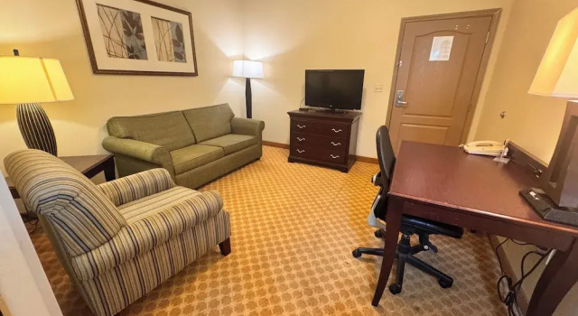 Двухместный люкс Hotel Pineville & Conference Center Alexandria I-49