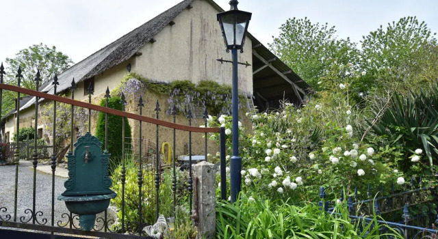 Rustic Holiday Home in Normandy France with Garden, Đặt Khách sạn Gouvets 