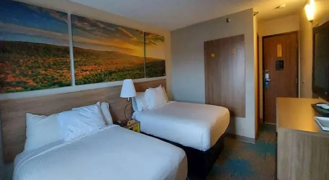 Четырёхместный номер Standard Days Inn by Wyndham Willmar