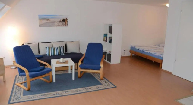 1-Zi-FeWo-Studio-direkt-am-Seeufer-perfekte-Lage-barrierefrei