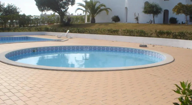 Апартаменты Renovated Algarve Apartments with Pool