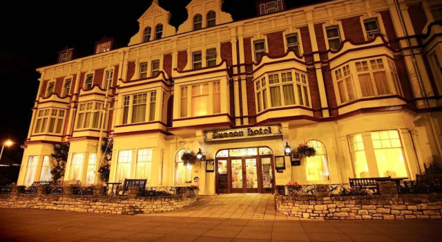 Dunoon Hotel, Забронировать Отель Отели Лландидно 4 звезды, рядом с Tina Holley Gallery, 4*