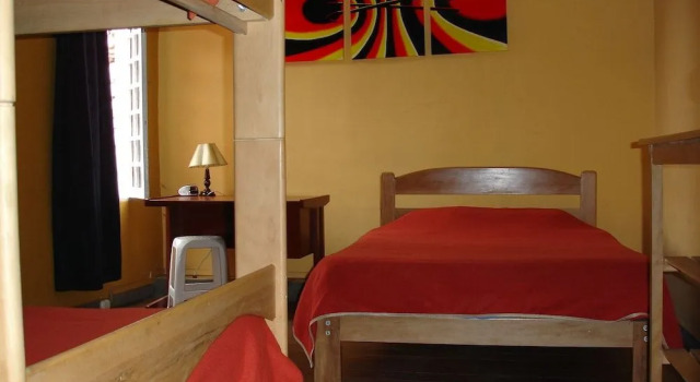 Hitchhikers Lima Hostel, Забронировать Хостел Отели в центре Мирафлореса, в центре