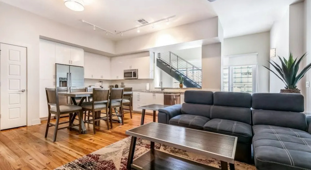 Номер Classic Дуплекс с 2 комнатами Upscale Condos and Penthouses Close to Canal and Bourbon St