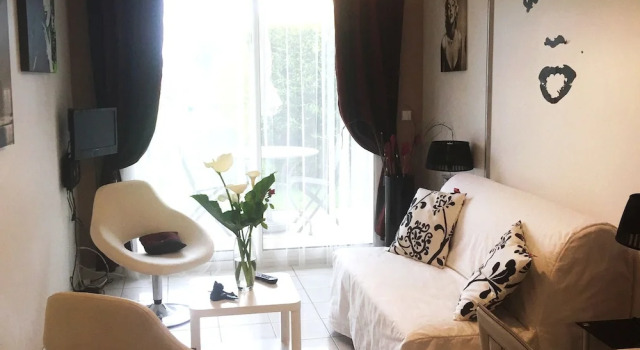Студия с красивым видом из окна Studio Sunset et Maisonette