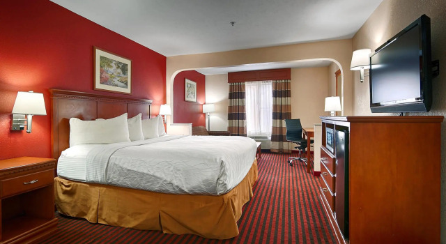 Номер Standard Best Western Canton Inn