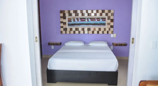 Семейный люкс с частичным видом на море El Fuerte Beach Apartments