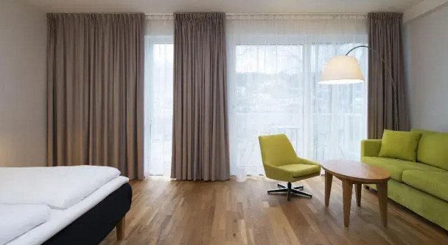 Business Zimmer Thon Hotel Sandven