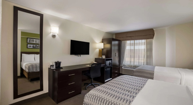 Четырёхместный номер Standard SureStay Plus by Best Western Mesa Superstition Springs