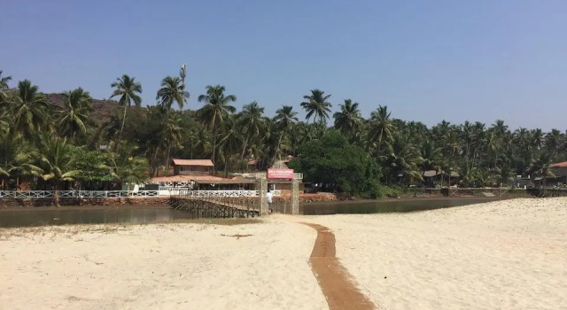 Sea Paradise Bamboo Beach Huts, Reserva ahora Hotel Arambol Distrito de Goa del Norte