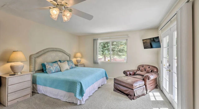Коттедж с 2 комнатами Quiet Sun City Home w/ Grill - Golf & Hike Nearby!