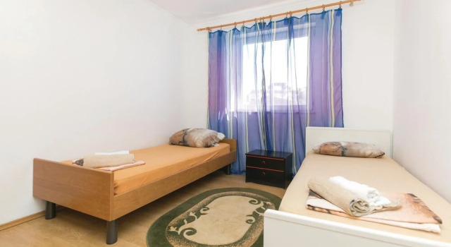 Nice Home in Vodnjan With Wifi and 4 Bedrooms