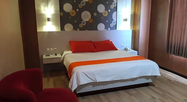 Suite junior Halogen Hotel Airport Surabaya