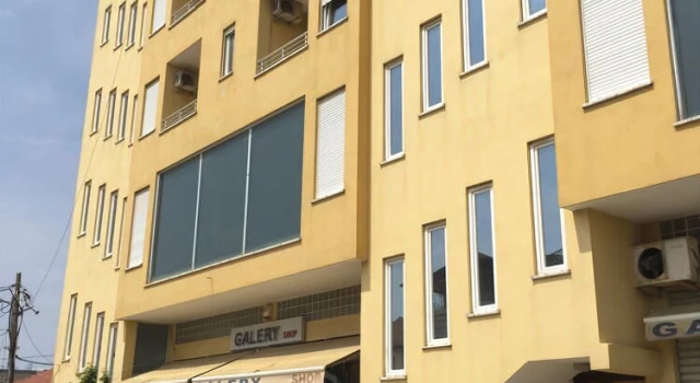 Galery Hotel, Rezerwuj Hotel Hotele w Durres County z parkingiem, Parking