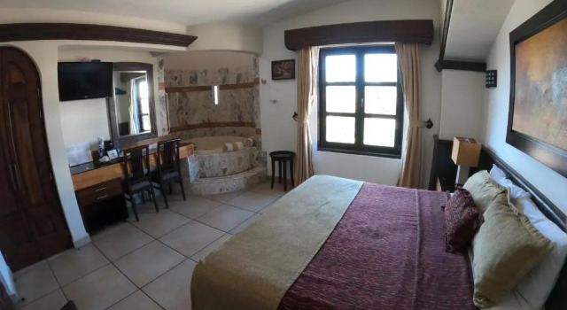 Полулюкс The Latit Hotel Querétaro