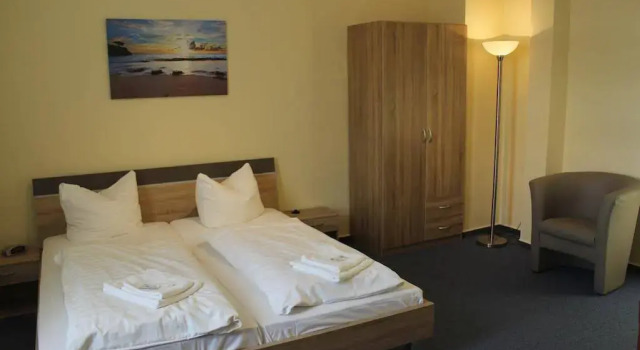 Hotel Am Park, Rezervați Hotel Pasewalk Mecklenburg-Pomerania