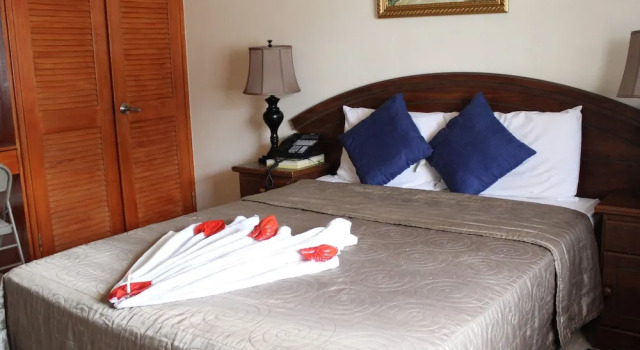 CHOJ Rentals - Sun Island Apartments