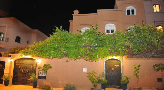 Dar Mezouar, Buchen Sie Hotel Hotels in Marrakech-Safi mit Parkplatz, Parkplätze