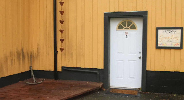 Duffin Cove Oceanfront Lodging