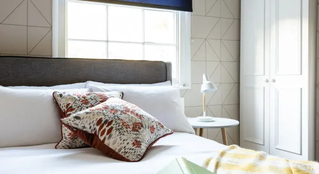 The Kings Row - Quiet & Modern 3bdr Near Kings Cross With Garden, Забронировать Отель Отели Англии 3 звезды, 3*