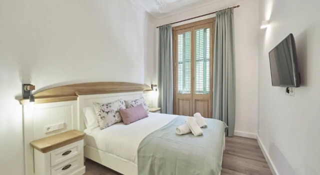 Barcelonaforrent The New Central Apartment, Забронировать Апартаменты/квартира Эшампле Барселона, рядом с Jove Regina Theatre