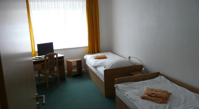 Hotel Brücker, Забронировать Отель Отели Дуйсбурга с завтраком, Завтраки