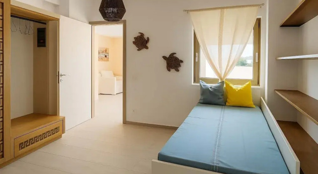Milolithos Sunkissed Getaway Seaside Pool Escape