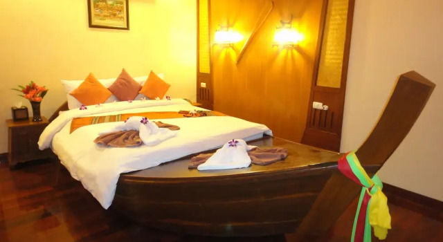 Номер Standard с балконом и с видом на бассейн Andamanee Boutique Resort Aonang Krabi