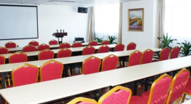 Hanting Hotel Longhuayousong, Забронировать Отель Футянь Шэньчжэнь, рядом с Торговый центр COCO Park