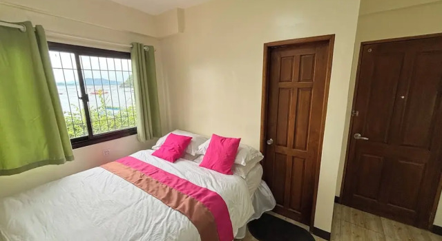 Двухместный номер Deluxe Pink Ocean Diving Resort Sabang Puerto Galera