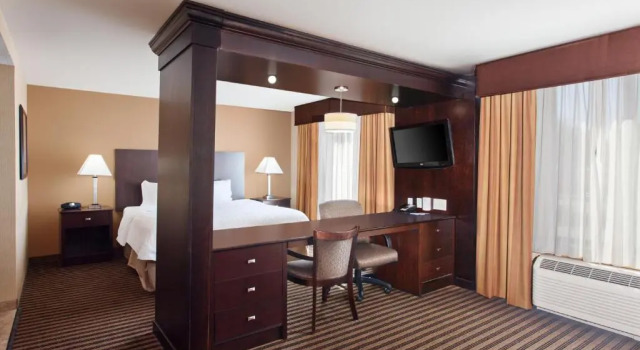Студия Hampton Inn & Suites Fresno - Northwest