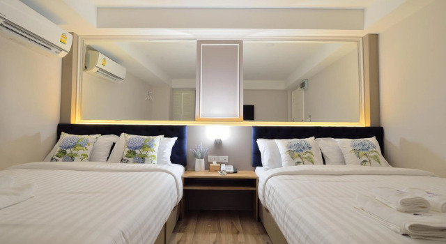 De Lavender Bangkok Hotel