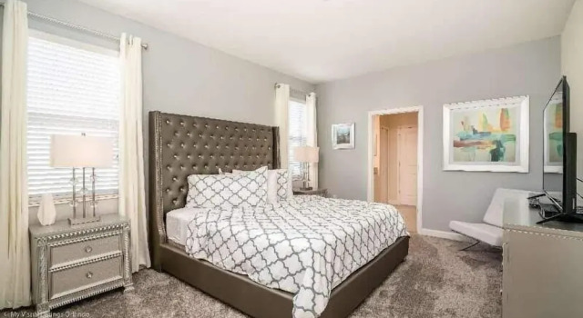 1533mc -non-renting The Retreat at Championsgate, Book Feriehus Hoteller i Four Corners med pool, Swimmingpool