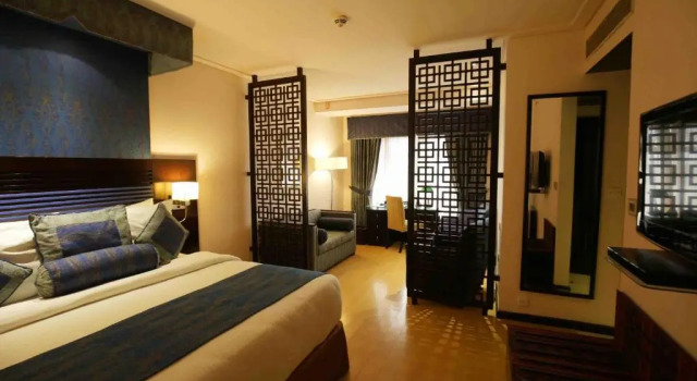 Люкс Superior Park Lane Hotel