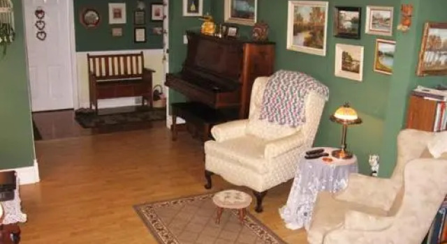 The Cobbled Path Bed and Breakfast, Book Hotel Fort Erie Ontario