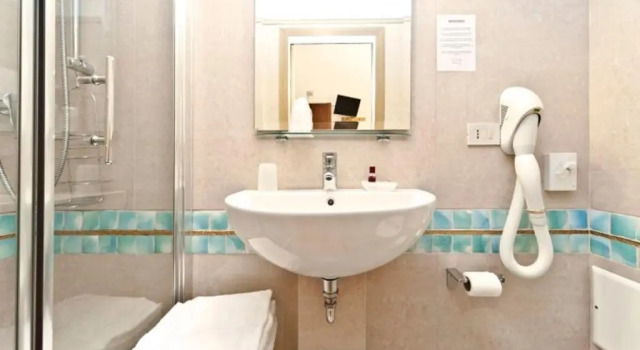Двухместный номер Deluxe с видом на канал Hotel Alla Fava