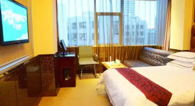 Gongbei Huaxin Hotel, Boek Hotel Hotels in Guangdong met parkeren, Parkeren
