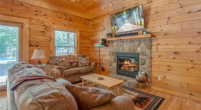 A Mountain Paradise 2 Bedroom Home with Hot Tub, Забронировать Отель Севьервилл Great Smoky Mountains National Park