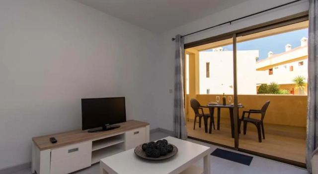 Mare Verde 96 - One Bed, Book Hotel Hotels in Tenerife with Parking, Parking