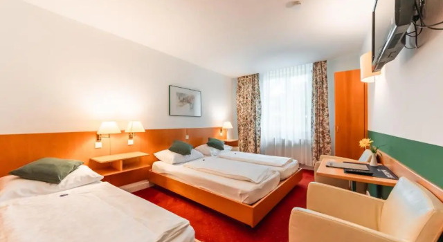 Трёхместный номер Standard Hotel Markgraf