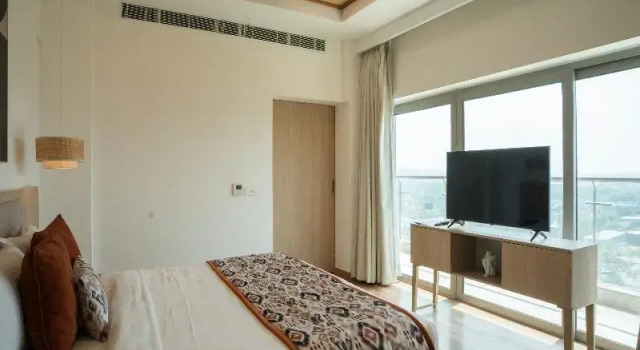 Люкс Premium AR Suites KLJ Square